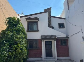Casa de 3 habitaciones, San Nicolás de los Garza · Casa en Renta en Jardines de Anáhuac, San Nicolas de Los Garza Nl