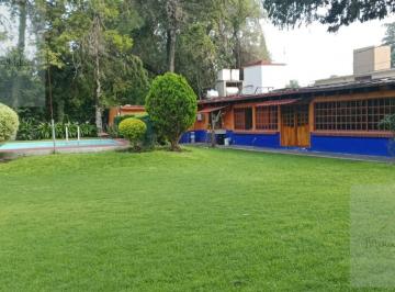 Casa · 100m² · 2 Recámaras · 2 Estacionamientos · Casa - Praderas