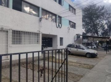 Departamento de 2 habitaciones, Zapopan · En Planta Baja Ideal Para Negocio! Local! Gana de Rentas! Depa en Venta Rentado!