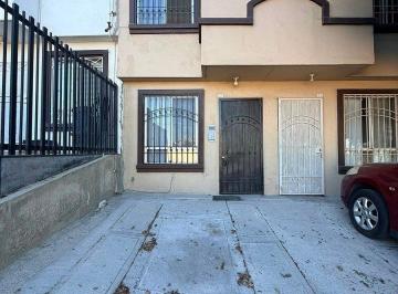 80163345353728176e057bca28910544b1e755e7120ec87061401045f82fbd95 · Asi - Casa en Renta en Colinas de Aguacaliente