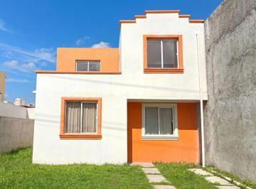 Casa de 3 habitaciones, San Agustín Tlaxiaca · Casa en Paseo de Los Solares Pachuca de Garantía Hipotecaria Oportunidad Única
