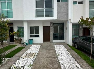 Casa en condominio de 2 habitaciones, Zapopan · Casa de 86 m² con 2 Recámaras en Renta en Natura Bosque Residencial