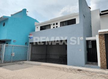 Casa de 3 habitaciones Renta MN 22,000 · Rcr Casa Renta Milenio III Sendero de Los Celajes