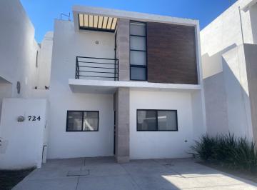 N/A · Casa en Renta en Cerrada Águilas, Viñedos - 3 Recámaras y Equipada