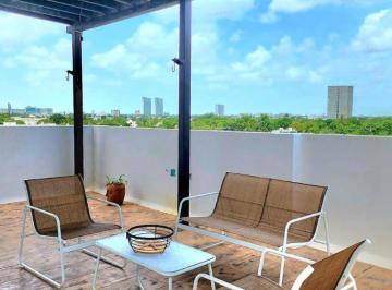 Departamento de 2 habitaciones, Mérida · Penthouse Amueblado 2 Recamaras Mezanine Para Oficina Terraza Propia Elevador Alberca Social