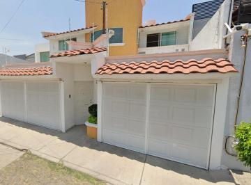 Casa de 4 habitaciones, Querétaro · Casa 500 m² Querétaro| Propiedad de Oportunidad Comercial | Valor Muy por Debajo de Mercado