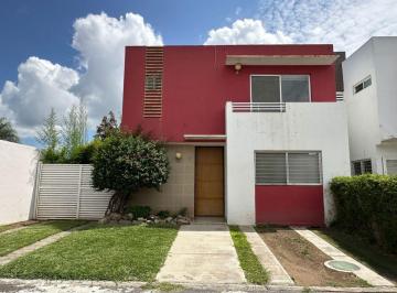 Casa de 3 habitaciones, Zapopan · Casa en Venta en Coto Vizcaya Campo Real