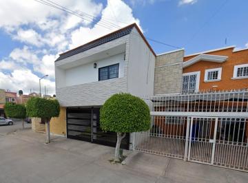 Casa de 3 habitaciones, León · Venta de Casa en Guanajuato