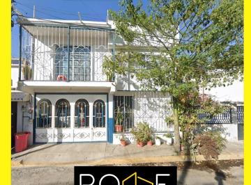 Casa de 3 habitaciones, Coacalco de Berriozábal · Venta de Casa Calle Bosque de Capulines Colonia Bosques del Valle en San Francisco Coacalco