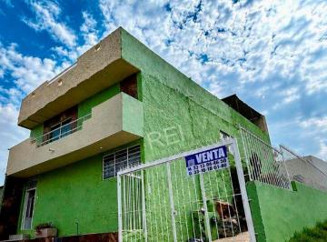 Casa · 200m² · 3 Recámaras · 2 Estacionamientos - REI INMOBILIARIA · Casa en Venta en El Cerro del Cuatro Tlaquepaque