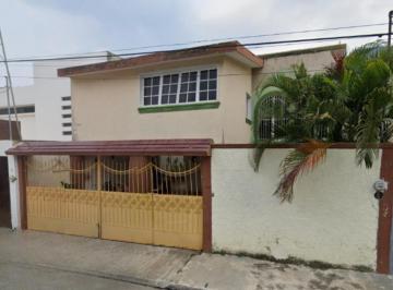 Casa de 3 habitaciones, Campeche · Casa de 180 m² con 3 Recámaras en Venta en Villa del Río