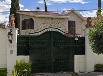 Casa de 7 habitaciones, Aguascalientes · Venta de Casa en Aguascalientes