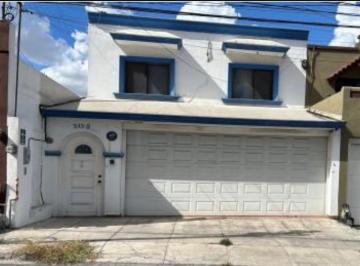 1 · Casa en Venta con Vocación Comercial en Vista Hermosa, Monterrey