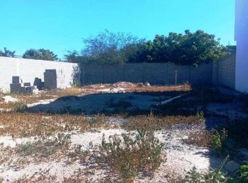 Terreno / Lote , La Paz · Terreno Bardeado con Servicios en Venta en El Centenario