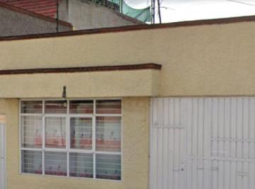 Casa de 2 habitaciones, Gustavo A. Madero · Venta de Casa en San Juan de Aragon Secc V, Cdmx.