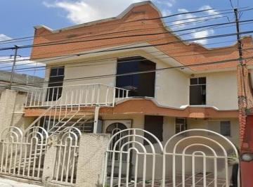 Casa de 4 habitaciones, Morelia · Venta de Casa en Morelia