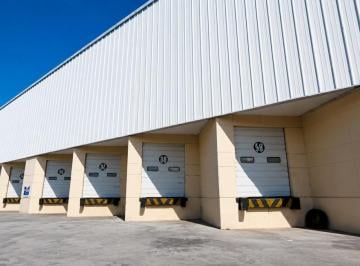 Bodega comercial · 15569m² · Bodega Industrial en San Mateo Atenco, Edo de Méx. Desde 1,129 m² con Altura de 10.5 m