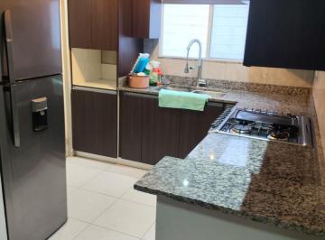 Casa · 106m² · 3 Recámaras · 2 Estacionamientos · Casa en Renta en Triana Palmas, Apodaca, N. L