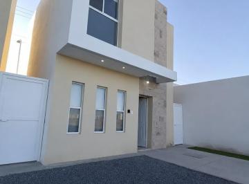 Casa · 85m² · 3 Recámaras · 2 Estacionamientos · Casas en Venta en Loma Real, Torreon, Coah
