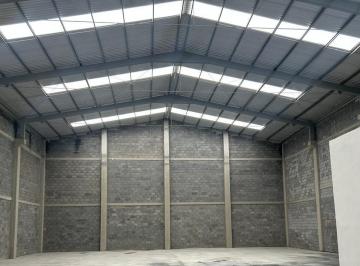 Bodega comercial · 580m² · Bodega en Renta en Santa Catarina, N. L.
