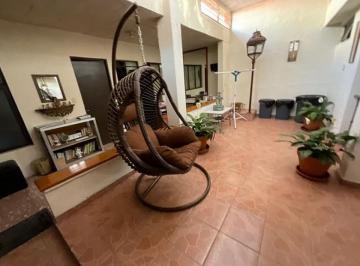 Casa de 6 habitaciones, Morelia · Venta Casa con Local Comercial en Chapultepec Oriente Morelia Cas_5456 Mor/cm