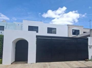1 · Casa Remodelada en Venta en Paraíso Maya, Altabrisa