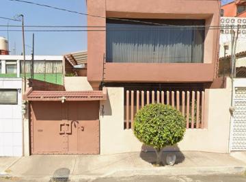 Casa de 3 habitaciones, Iztacalco · Venta de Casa en Militar Marte Iztacalco Cdmx