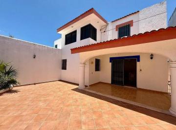 1 · Casa en Privada Residencial en Chuburná de Hidalgo