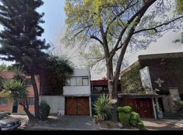 Casa de 3 habitaciones, Coyoacán · Casa en Remate en Coyoacan