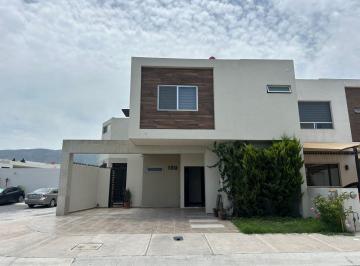 Casa de 3 habitaciones, Saltillo · Casa en Venta con Área Social | Terranova Residencial