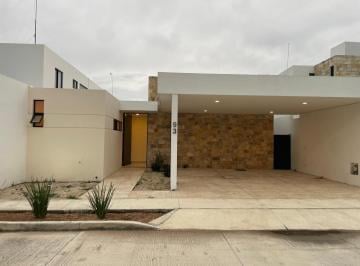 1 · Casa en Venta de Una Plata 315 m² de Terreno en Temozon