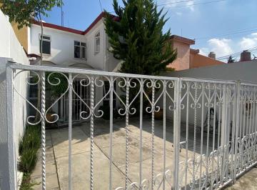 Casa en condominio de 4 habitaciones, Huixquilucan · Casa en Condominio de 140 m² con 4 Recámaras en Renta en Rinconada de La Herradura