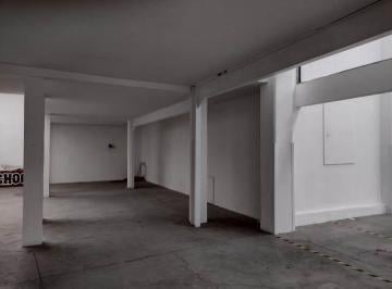 Local comercial · 318m² · 5 Estacionamientos · Localav. Las Torres Toluca Cerca de Av Pino Suárez