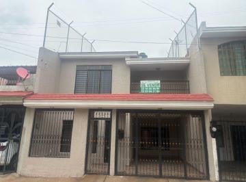 Casa de 4 habitaciones, Guadalajara · Casa en Venta Guadalajara Jalisco