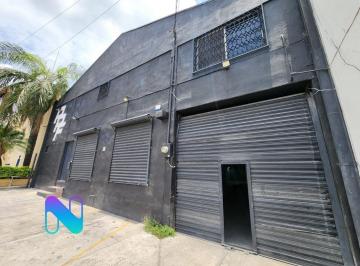 Bodega comercial · 380m² · 4 Estacionamientos · Bodega Comercial en Renta en Emiliano Zapata, Monterrey, Nuevo León, Mx