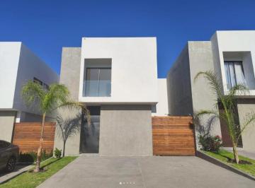 Casa de 3 habitaciones, Querétaro · Renta de Casa en Mikita Town, Frac. San Isidro Juriquilla, Queretaro