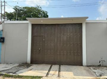 Casa de 3 habitaciones, Tapachula · Hermosa Casa con Amplio Jardin!