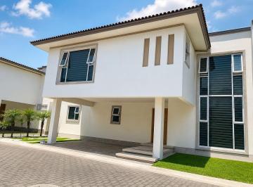 5b3af197884c9ec42a1bca036737dc8efdfd45e2daa2abb891772d1ff9509262 · Casa en Residencial Casa de Las Fuentes, Metepec