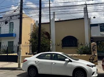 Casa uso de suelo de 6 habitaciones, Guadalajara · Casa Venta Alto Potencial Comercial Col. Americana