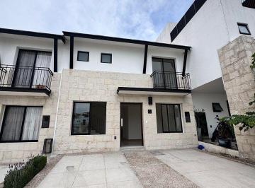eabcdbb4e90eda68f855238aef858fe08f3f80bb84add8448d6633af4707637e · *venta Casa en El Refugio Torre de Piedra*
