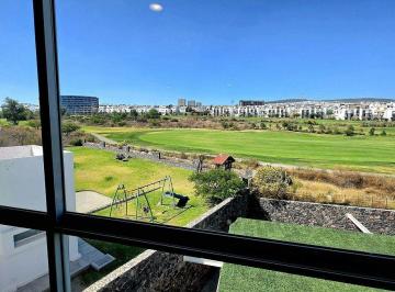 Casa de 3 habitaciones, El Marqués · Departamento Amueblado con Vista Al Campo de Golf