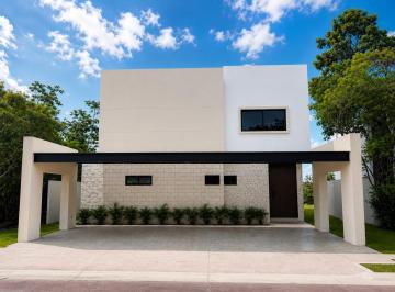 Casa · 363m² · 4 Recámaras · 3 Estacionamientos · Casa - Lagos del Sol
