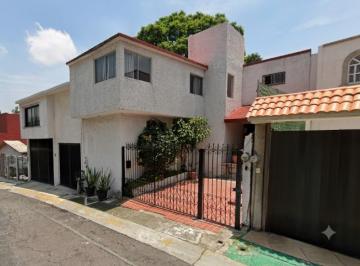 Casa de 3 habitaciones, Naucalpan de Juárez · Casa en Venta en Calle del Conde Lomas de Las Fuentes Naucalpan Edo - Mex