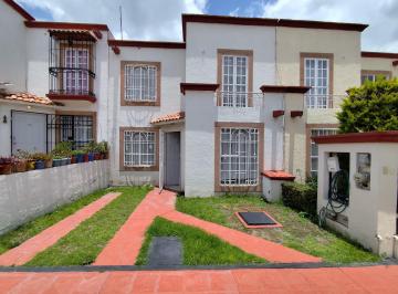 Casa · 104m² · 4 Recámaras · 2 Estacionamientos · Se Vende Casa, Colinas de Plata, Mineral de La Reforma. 4 Recámaras.