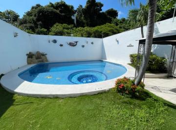 Alberca y Jacuzzi · Tu Próximo Hogar Comienza Aquí.