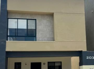1 · Casa en Venta en Verania, García, Nuevo León