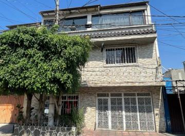 Casa de 4 habitaciones, Nezahualcóyotl · Venta de Casa en Nezahualcotl Estado de México