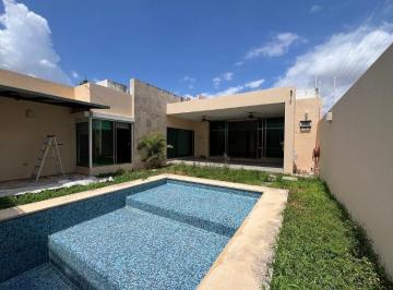 Casa · 328m² · 3 Recámaras · 2 Estacionamientos · Renta Casa C/paneles Solares 3 Recs, Alberca en Altabrisa Nte Mérida Yuc - (4)