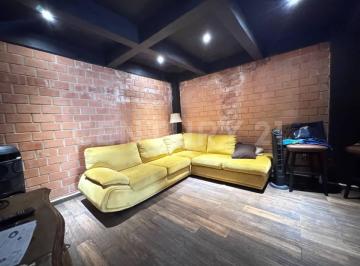 Casa · 278m² · 4 Recámaras · 2 Estacionamientos · Casa de 3 Niveles en Venta, Boca del Río