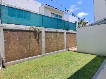 Casa de 3 habitaciones, León · Casa en Venta en Zona Punta del Este